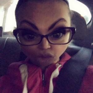 Meet your Posher, Staci